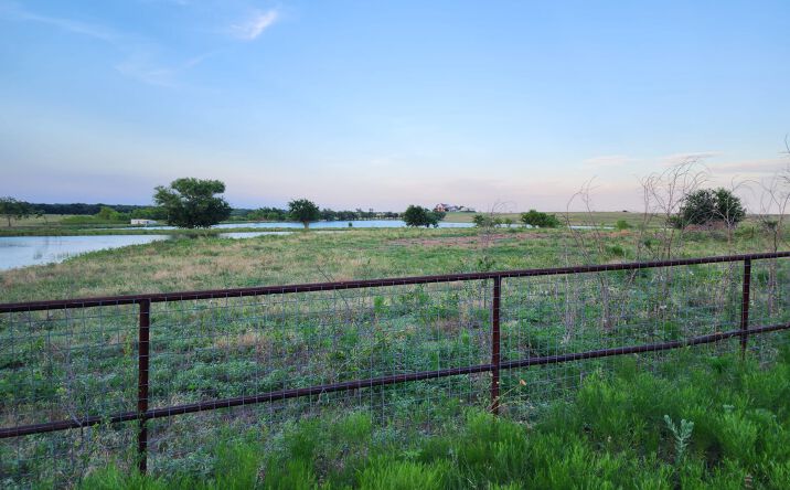 Pictures of Multifamily, Industrial, Mixed Use, Land, Mobile Home Park property located at 8039 West Highway 34, italy, TX 76651 for sales - image #1