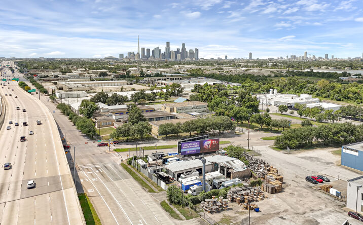 Pictures of Industrial, Land, Retail property located at 3803 Eastex Fwy, Houston, TX 77026 for sales - image #1