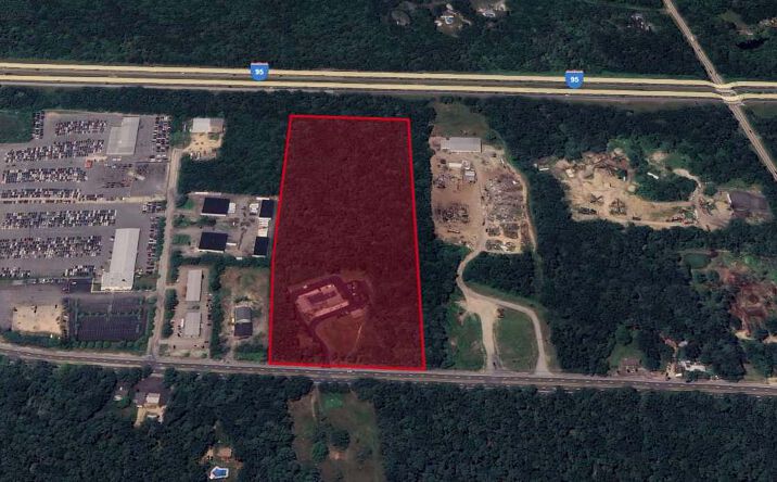 Pictures of Land property located at 435 Nooseneck Hill Road, Exeter, RI 02822 for sales - image #1