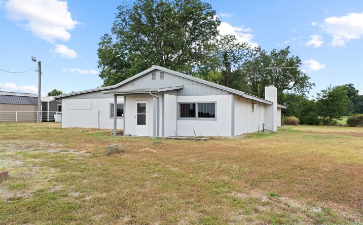 Pictures of Business for Sale property located at 26601 S 655 Road, Grove, OK 74344 for sales - image #1