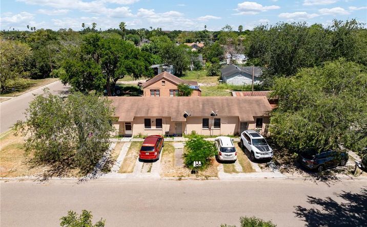 Pictures of Multifamily property located at 905 S Lincoln Avenue, San Juan, TX 78589 for sales - image #1