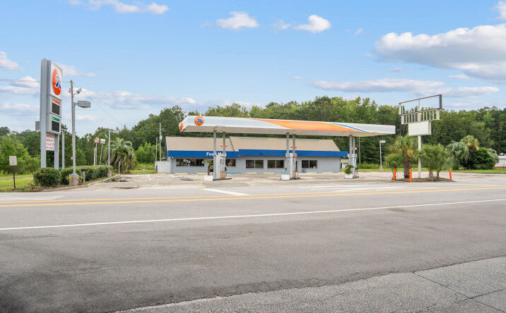 Pictures of Retail property located at 5 Lane Street, Yemassee, SC 29945 for sales - image #1