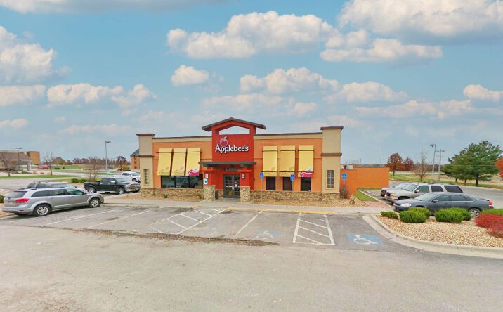 Pictures of Retail property located at 500 W Business 36, Chillicothe, MO 64601 for sales - image #1