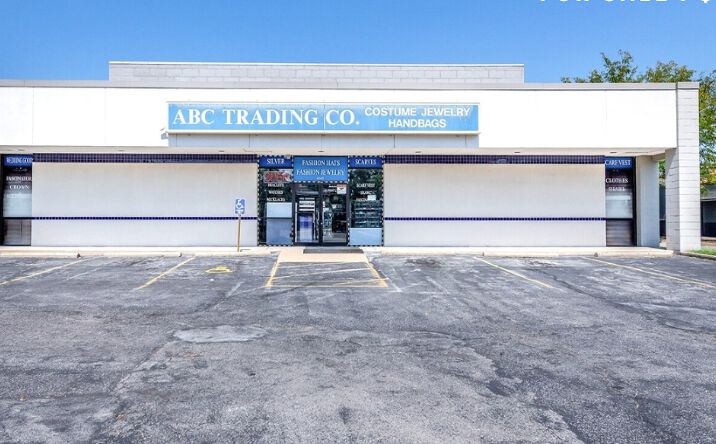 Pictures of Office, Retail property located at 9345 Olive Blvd, St. Louis, MO 63132 for sales - image #1