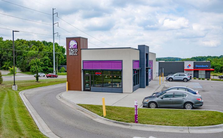 Pictures of Retail property located at 11120 E US Hwy 24, Sugar Creek, MO 64054 for sales - image #1