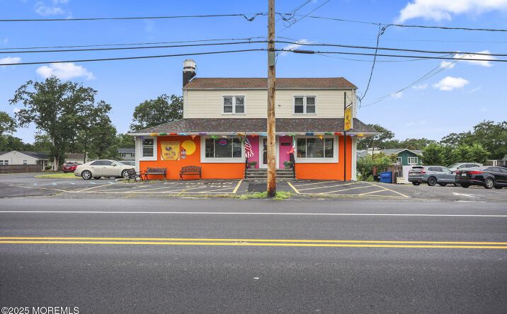 Pictures of Mixed Use property located at 344 Herbertsville Road, Brick, NJ 08724 for sales - image #1