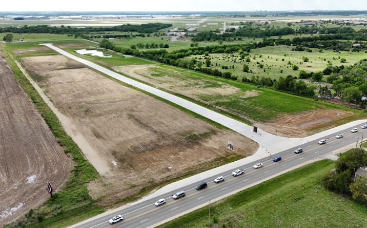 Pictures of Land property located at 43rd & Rock Rd, Derby, KS 67037 for sales - image #1