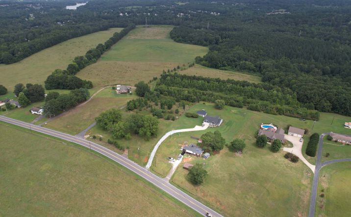 Pictures of Land property located at 1390 Gap Creek Rd, Lyman, SC 29365 for sales - image #1