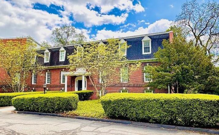 Pictures of Office property located at 1106 Ohio River Blvd, Sewickley, PA 15143 for sales - image #1