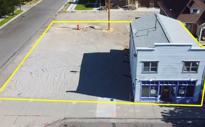 Pictures of Office, Retail property located at 9068 W Magna Main St, Magna, UT 84044 for sales - image #1