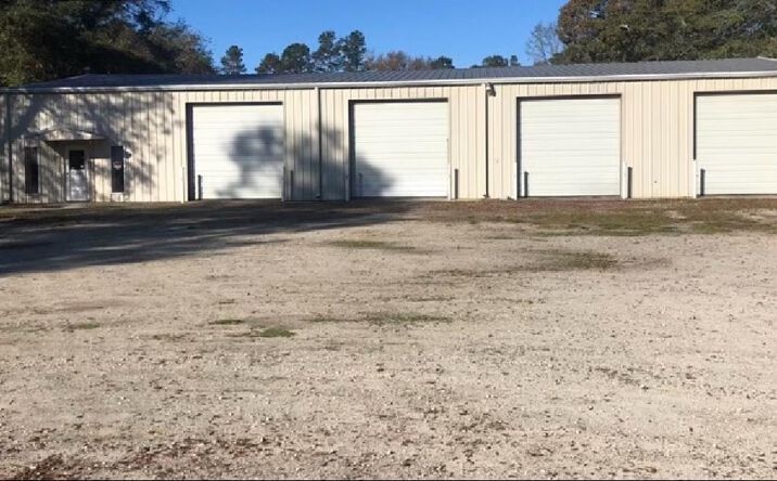 Pictures of Industrial, Mixed Use property located at 4497 St Matthews Rd, Saint Matthews, SC 29135 for sales - image #1