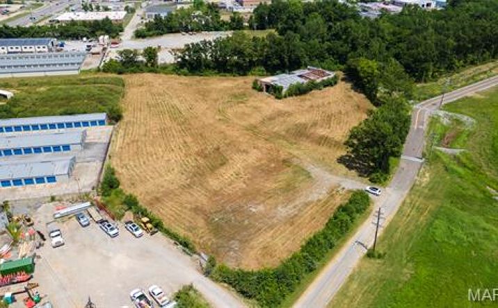 Pictures of Retail, Industrial property located at 840 S Kingshighway, Cape Girardeau, MO 63703 for sales - image #1