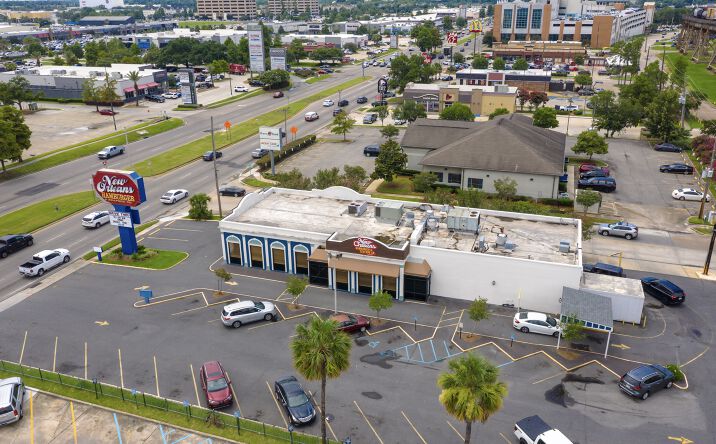 Pictures of Retail property located at 1005 S Clearview Pkwy, New Orleans, LA 70121 for sales - image #1