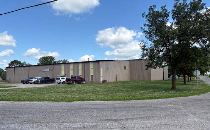 Pictures of Industrial property located at 718 E Main St, Kewanna, IN 46939 for sales - image #1