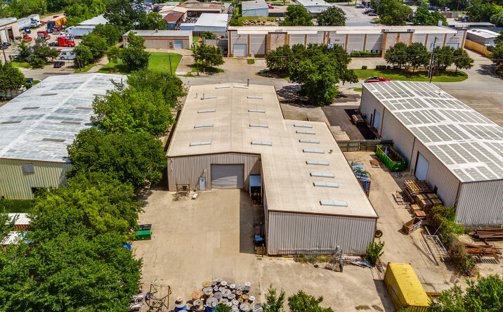 image of property at 2340 HINTON DR Irving TX 75061-5708