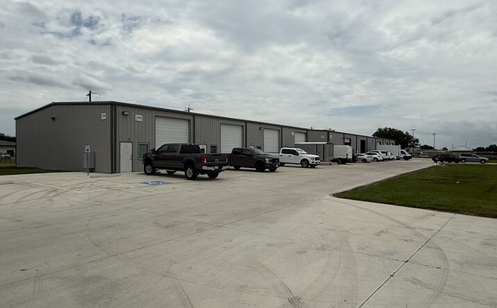 Pictures of Industrial, Land property located at 299 Navarro Dr, Seguin, TX 78155 for sales - image #1