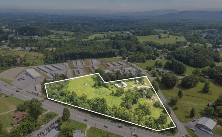 Pictures of Land property located at 223 O'Donald Road, Asheville, NC 28806 for sales - image #1