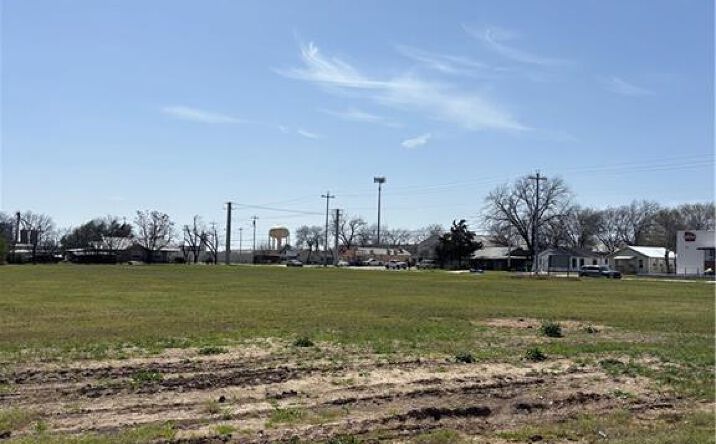 Pictures of Land property located at 1900 N Austin Street, Seguin, TX 78155 for sales - image #1