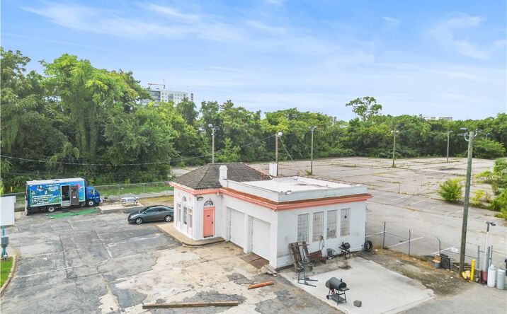 Pictures of Retail, Office, Mixed Use property located at 510 S 14th St, Richmond, VA 23219 for sales - image #1