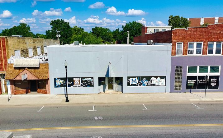 Pictures of Retail property located at 306 N Main, Miami, OK 74354 for sales - image #1