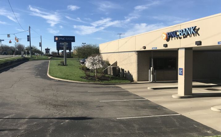 Pictures of Retail property located at 7841 Old Troy Pike, Huber Heights, OH 45424 for comps - image #1