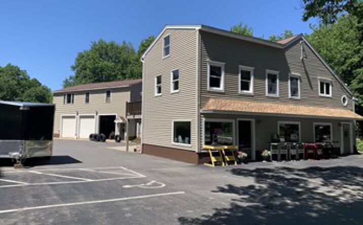 Pictures of Retail property located at 209 Sanford Rd, Wells, ME 04090 for sales - image #1