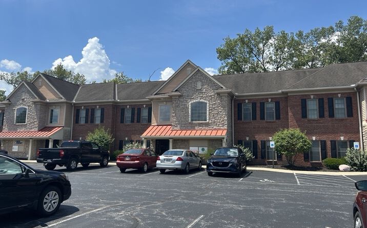 Pictures of Office property located at 5084 Wooster Rd, Cincinnati, OH 45226 for sales - image #1