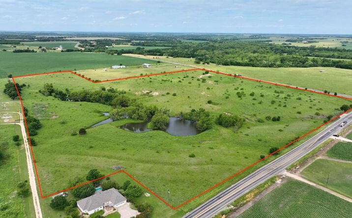 Pictures of Land, Multifamily, Mixed Use property located at 253 FM1331, Thorndale, TX 76577 for sales - image #1