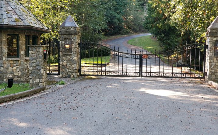 Pictures of Land property located at 3 Lakewood Park, Anacortes, WA 98221 for sales - image #1