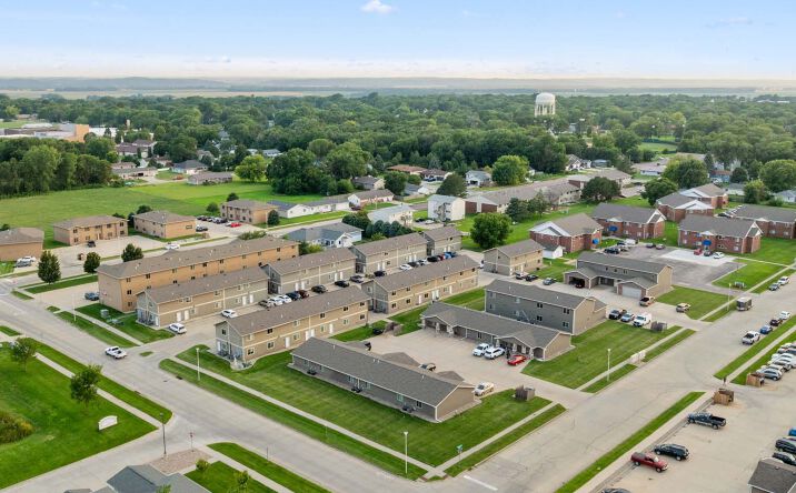Pictures of Multifamily property located at 1317 Madison Street, Vermillion, SD 57069 for sales - image #1