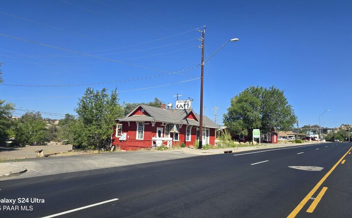 Pictures of Retail property located at 1501 W Iron Springs Road, Prescott, AZ 86305 for sales - image #1
