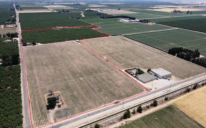 Pictures of Land property located at 14597 Sunset Drive, Livingston, CA 95334 for sales - image #1