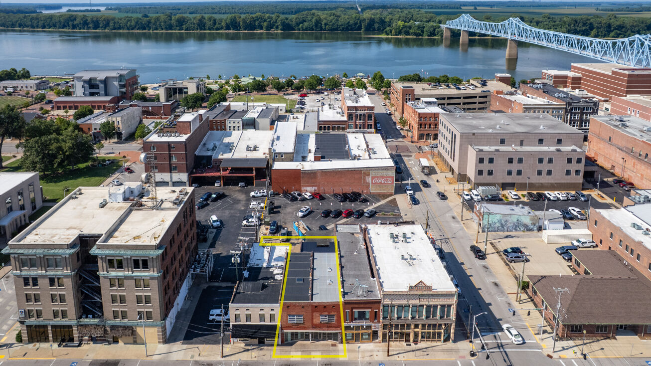 107-109 W 3rd St, Owensboro, KY 42303 | Crexi.com