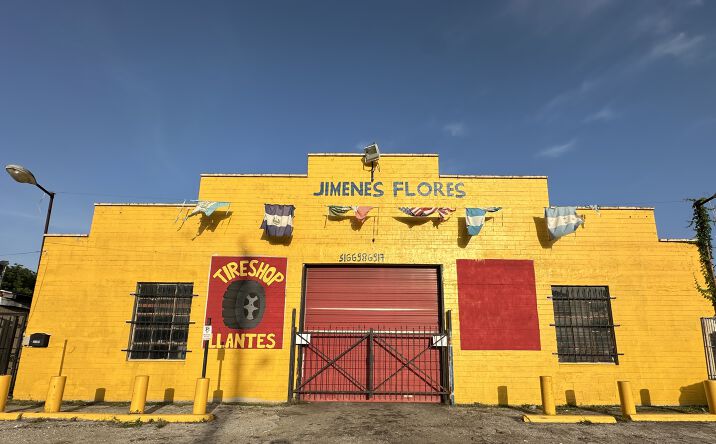 Pictures of Industrial, Land, Retail property located at 5105-5109 Yale St (retail), Houston, TX 77018 for sales - image #1