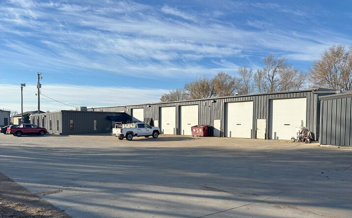 Pictures of Industrial property located at 1310 E 39th St N, Sioux Falls, SD 57104 for sales - image #1