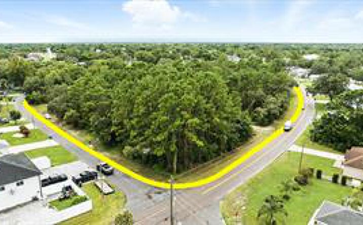 Pictures of Land property located at Linden Dr, Spring Hill, FL 34608 for sales - image #1