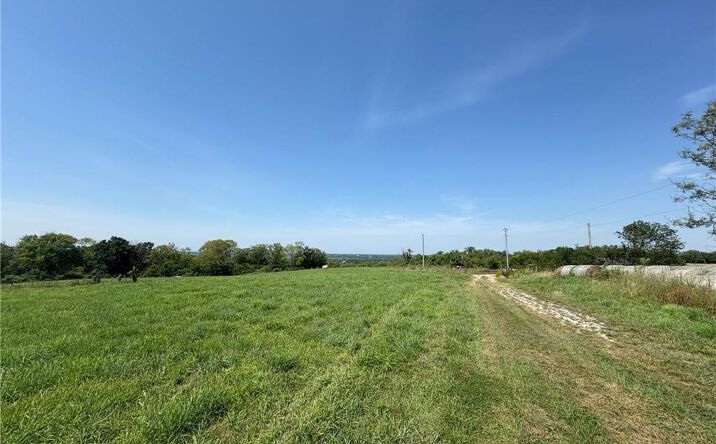 Pictures of Land property located at 00 E 154th Street, Richmond, MO 64085 for sales - image #1