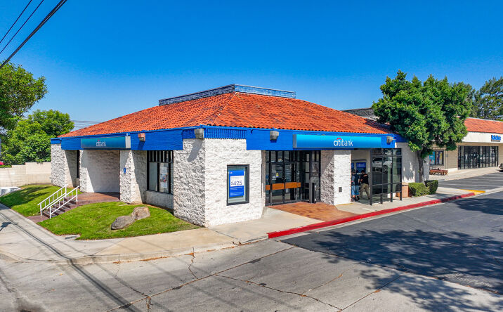 Pictures of Retail property located at 401 East Arrow Highway, Glendora, CA 91740 for sales - image #1