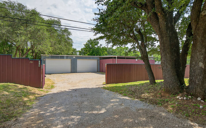 Pictures of Office, Industrial, Mixed Use property located at 201 W Ninth Street, Burnet, TX 78611 for sales - image #1