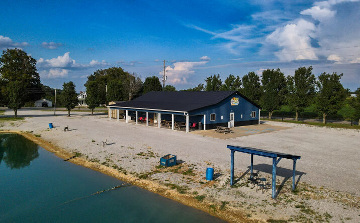 Pictures of Mixed Use property located at 2779 Hwy 1464, Greensburg, KY 42743 for sales - image #1