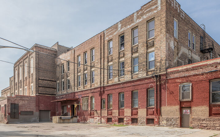 Pictures of Industrial property located at 2600 W 19th St, Chicago, IL 60608 for sales - image #1