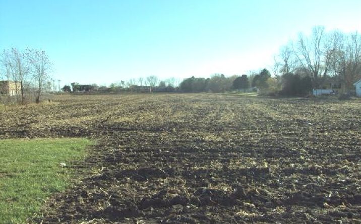 Pictures of Land property located at 1644 E Grove Avenue, Rantoul, IL 61866 for sales - image #1
