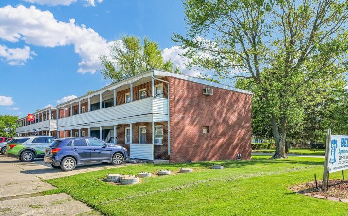 Pictures of Multifamily property located at 1942 COUNTY ROAD 3000N Road, Rantoul, IL 61866 for sales - image #1