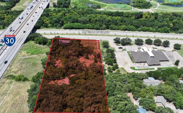 Pictures of Land property located at 2598 NW Green Oaks Blvd., Arlington, TX 76012 for sales - image #1