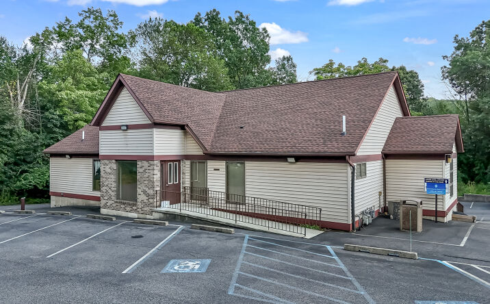 Pictures of Office property located at 371 E Brown St, East Stroudsburg, PA 18301 for sales - image #1
