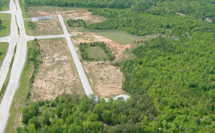 Pictures of Land property located at TRACT 3B - KIA BLVD, West Point, GA 31833 for sales - image #1