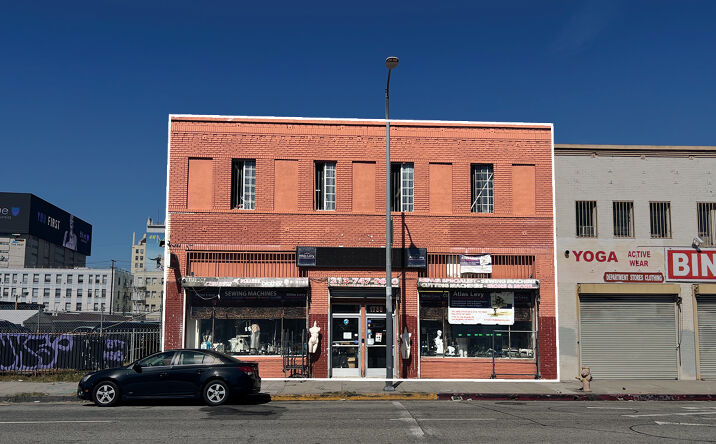 Pictures of Industrial property located at 1733 S Los Angeles Street, Los Angeles, CA 90015 for sales - image #1