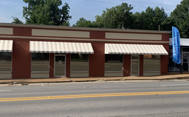 Pictures of Mixed Use, Office, Retail property located at 511 W. Main St, Heber Springs, AR 72543 for sales - image #1