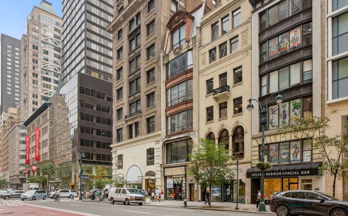 Pictures of Office property located at 433 5th Ave, New York, NY 10016 for sales - image #1