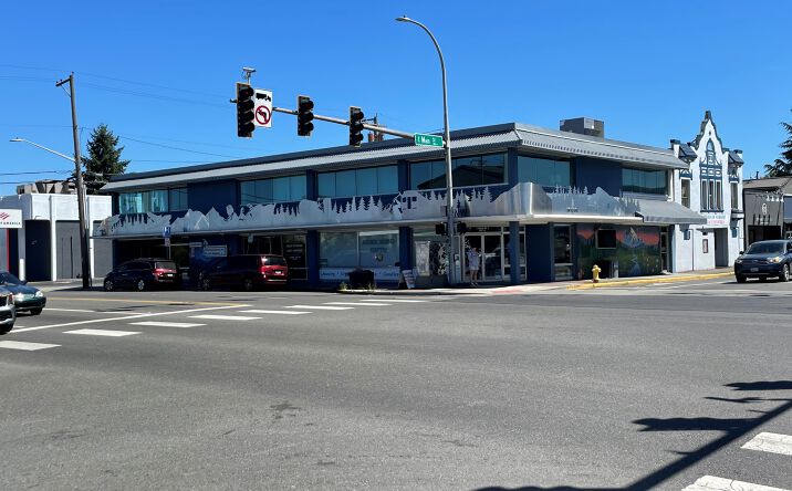 Pictures of Office, Retail property located at 2 Auburn Way N, Auburn, WA 98002 for sales - image #1